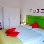 Aura Home - Grazioso Appartamento Vicino Alla Metro A E C